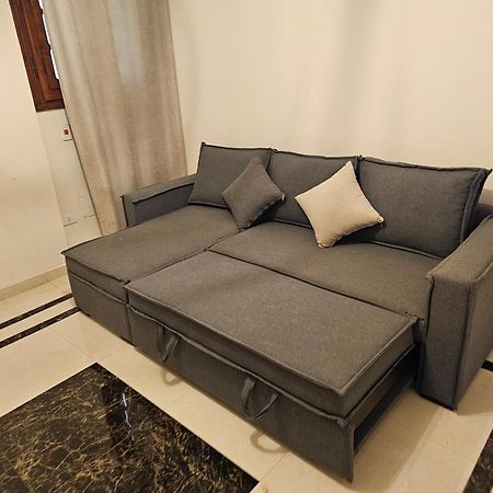 Alex Sea View Apartment - Families Only อเล็กซานเดรีย ภายนอก รูปภาพ