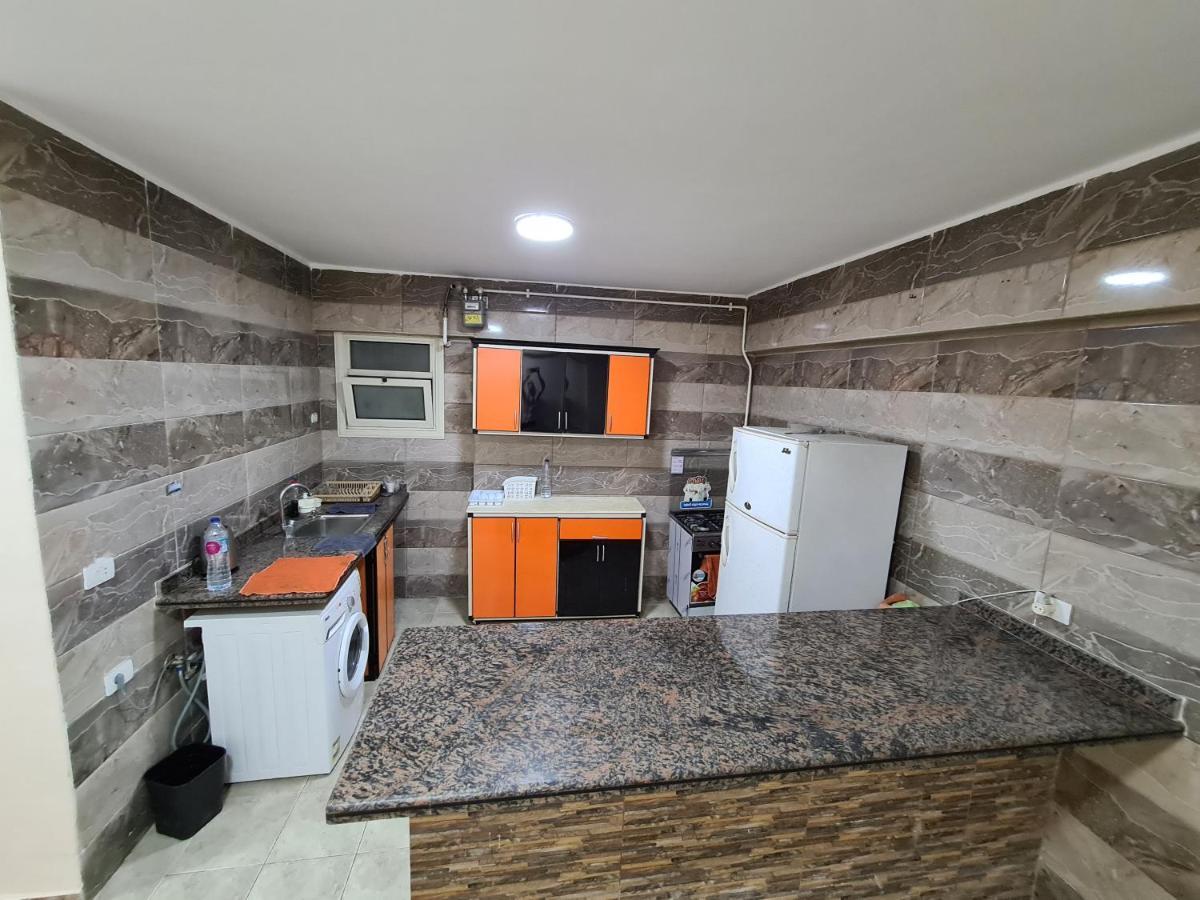 Alex Sea View Apartment - Families Only อเล็กซานเดรีย ภายนอก รูปภาพ