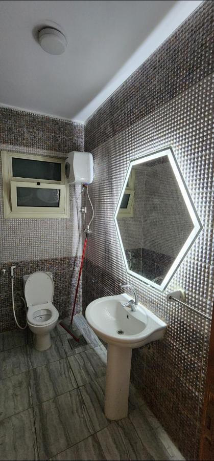 Alex Sea View Apartment - Families Only อเล็กซานเดรีย ภายนอก รูปภาพ