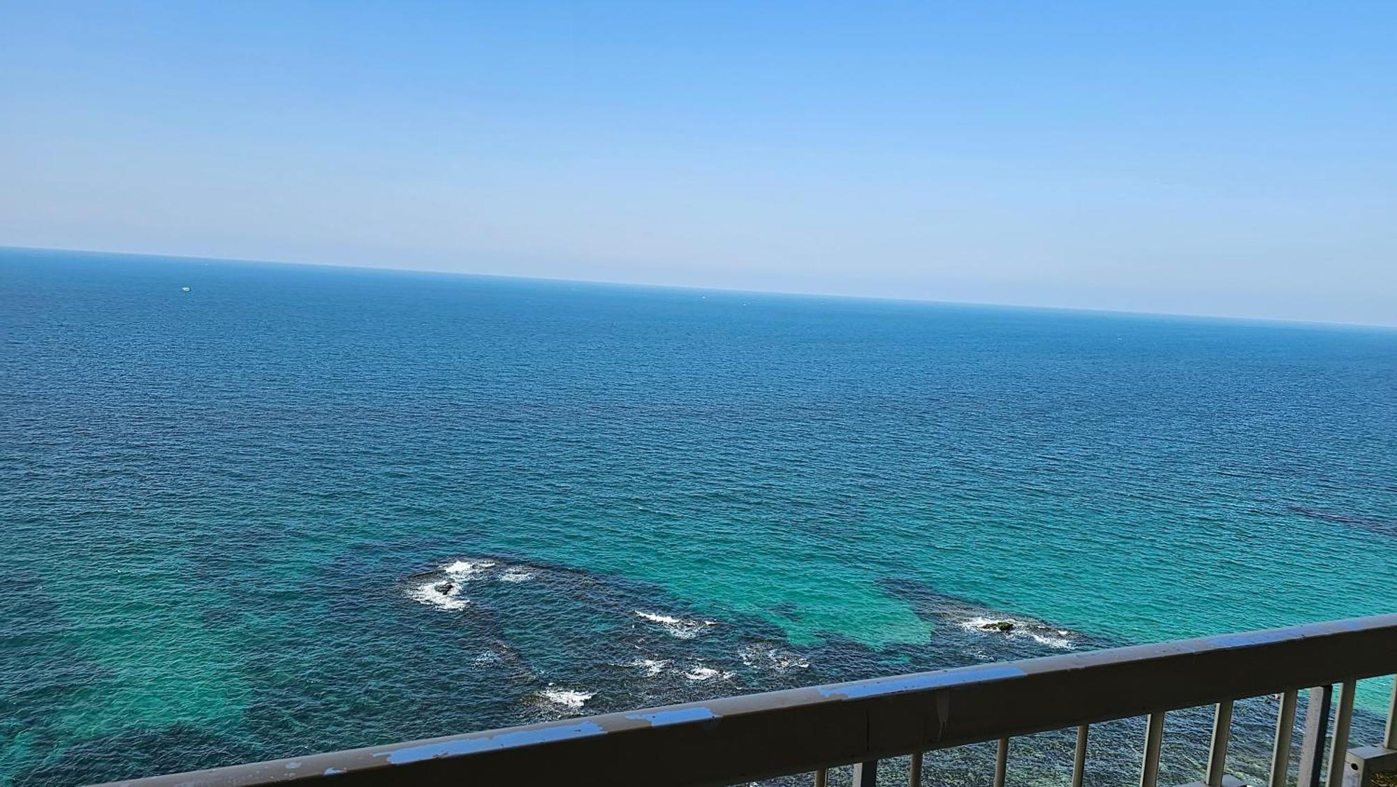 Alex Sea View Apartment - Families Only อเล็กซานเดรีย ภายนอก รูปภาพ